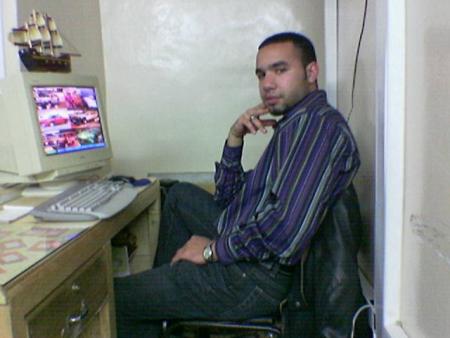 wa la3ris wahya molay saltan wahaz 3inik tchof zin